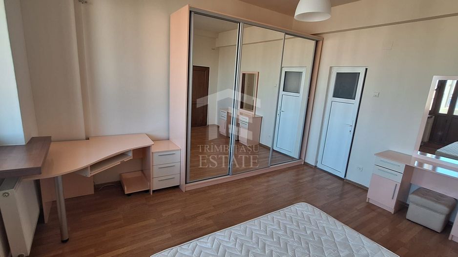 Apartament 3 camere plus tarasa Stradal P-ta Romana - Magheru - Poză 1
