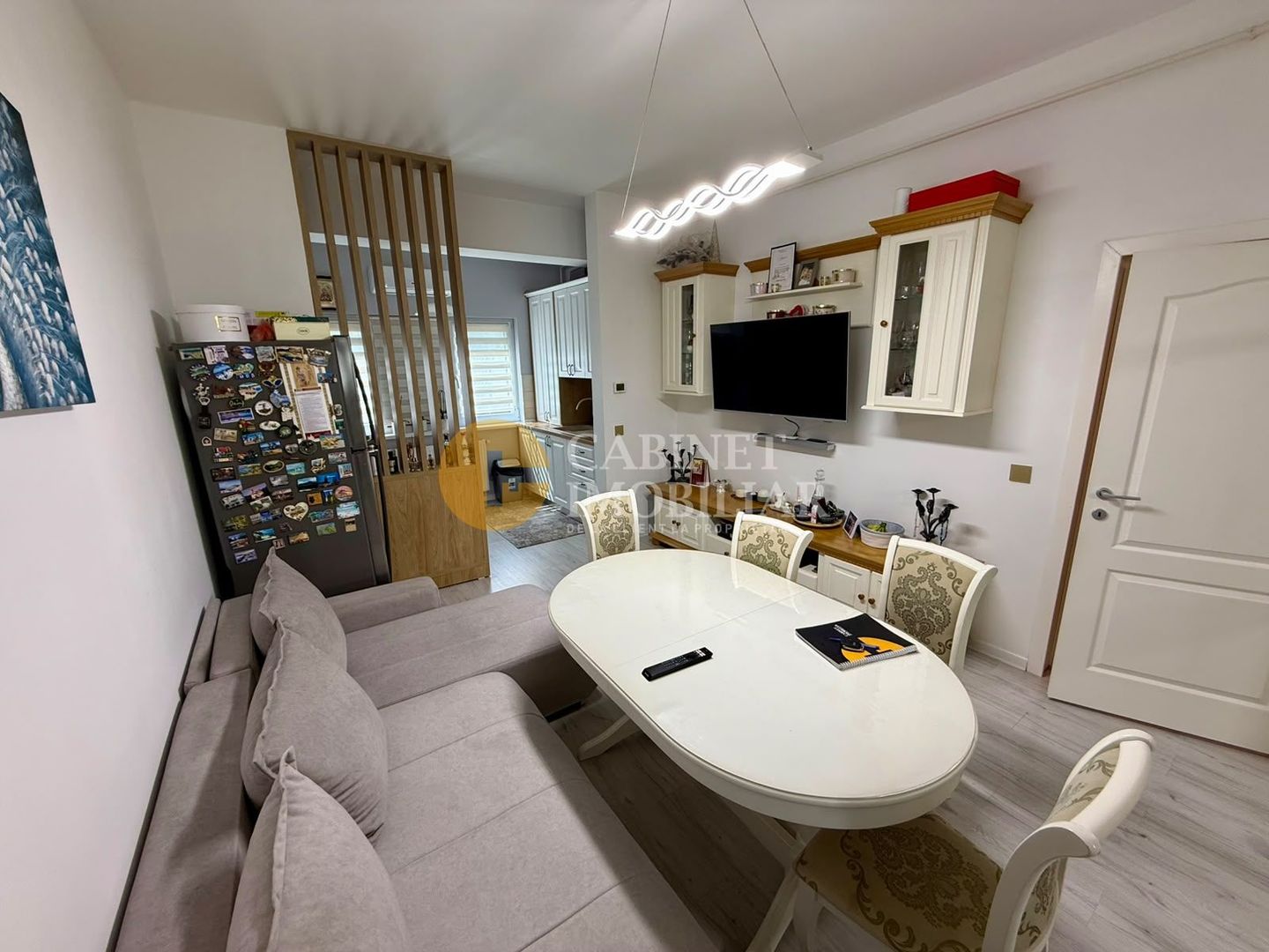 3 CAMERE DECOMANDAT-- MOBILAT+ UTILAT-- ROND PACURARI - Poză 2