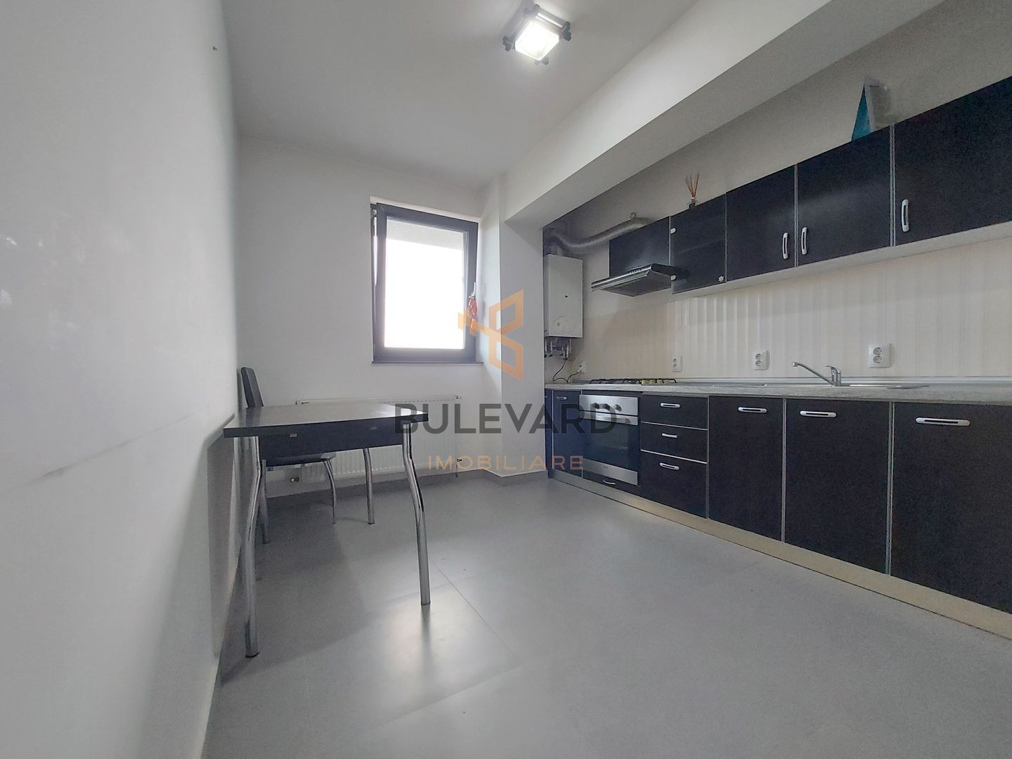 Apartament cu 2 camere decomandate+parcare subterana! - Poză 7