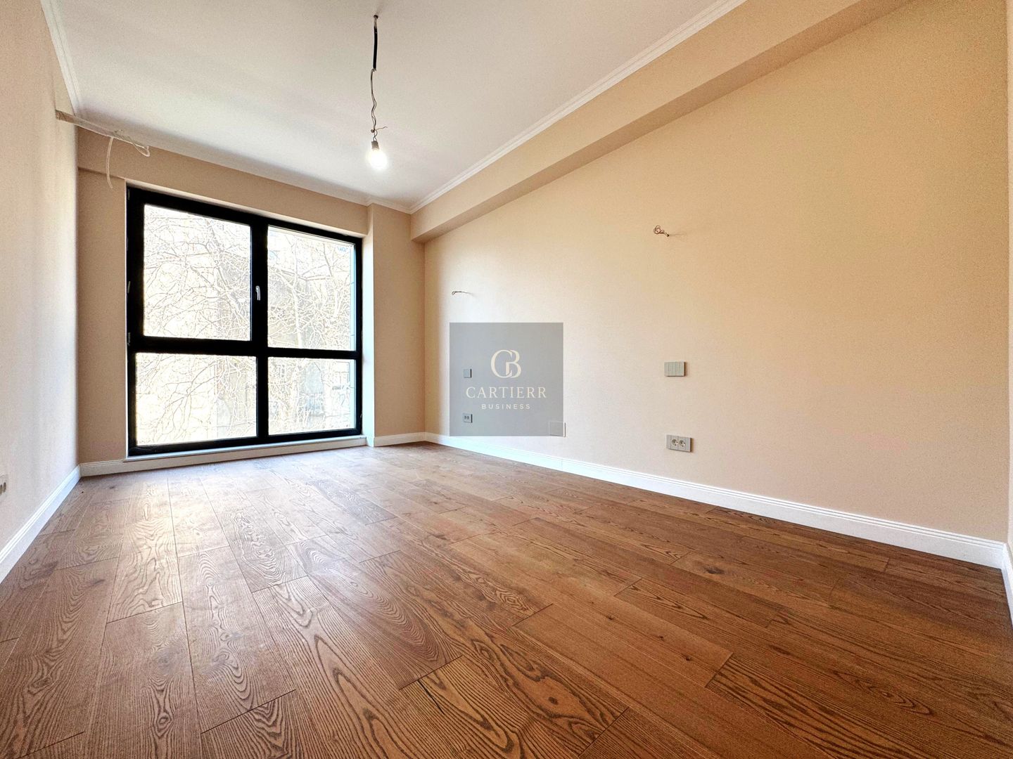 4 CAMERE + PARCARE( 2 AUTO)| PALATUL PARLAMENTULUI | COMISION 0 - Poză 10