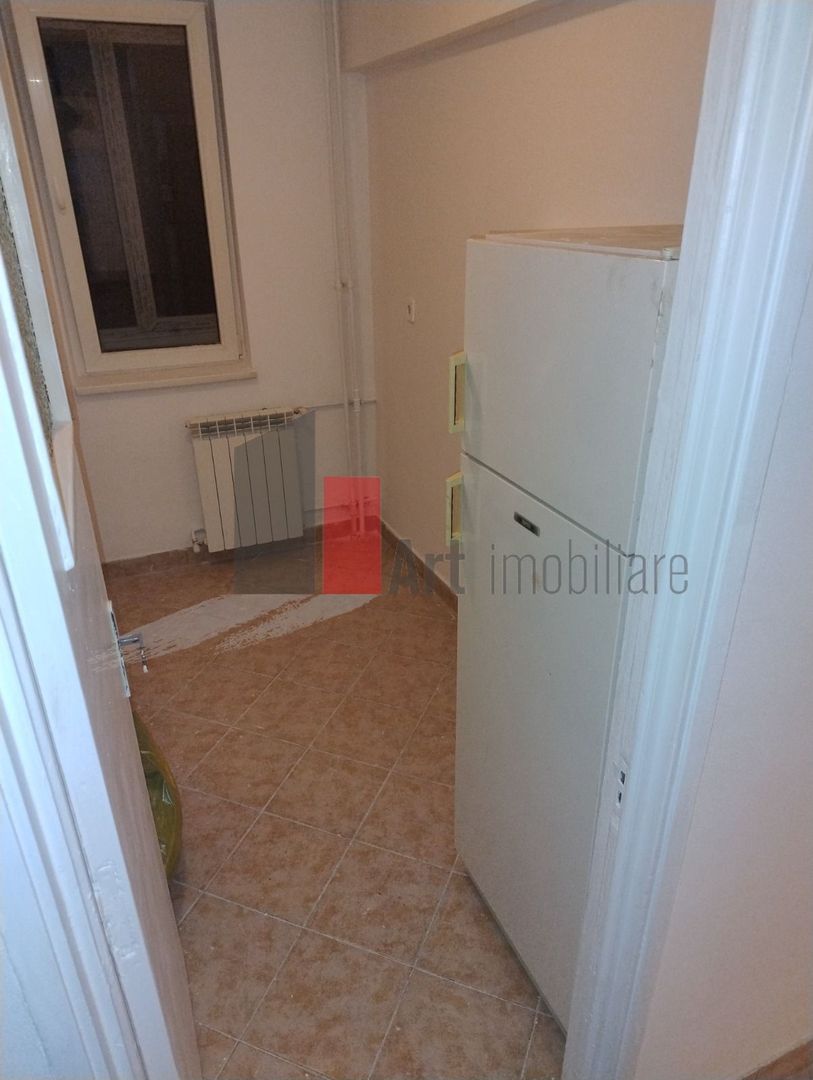 Vânzare apartament 2 camere semidecomandat Piața Progresul - Poză 7