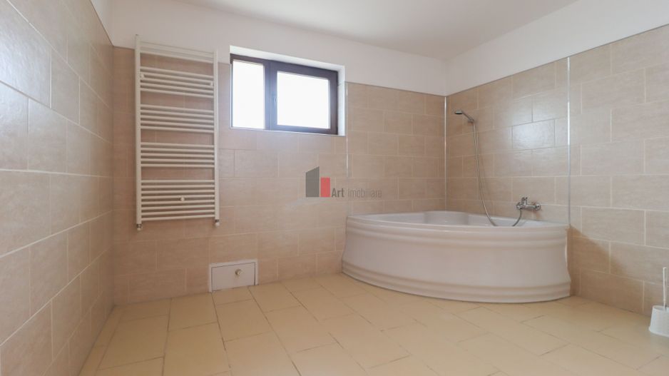 Vila "SEPHARA", teren 700 mp,  292 mp suprafata totala, NEGOCIABIL - Poză 41