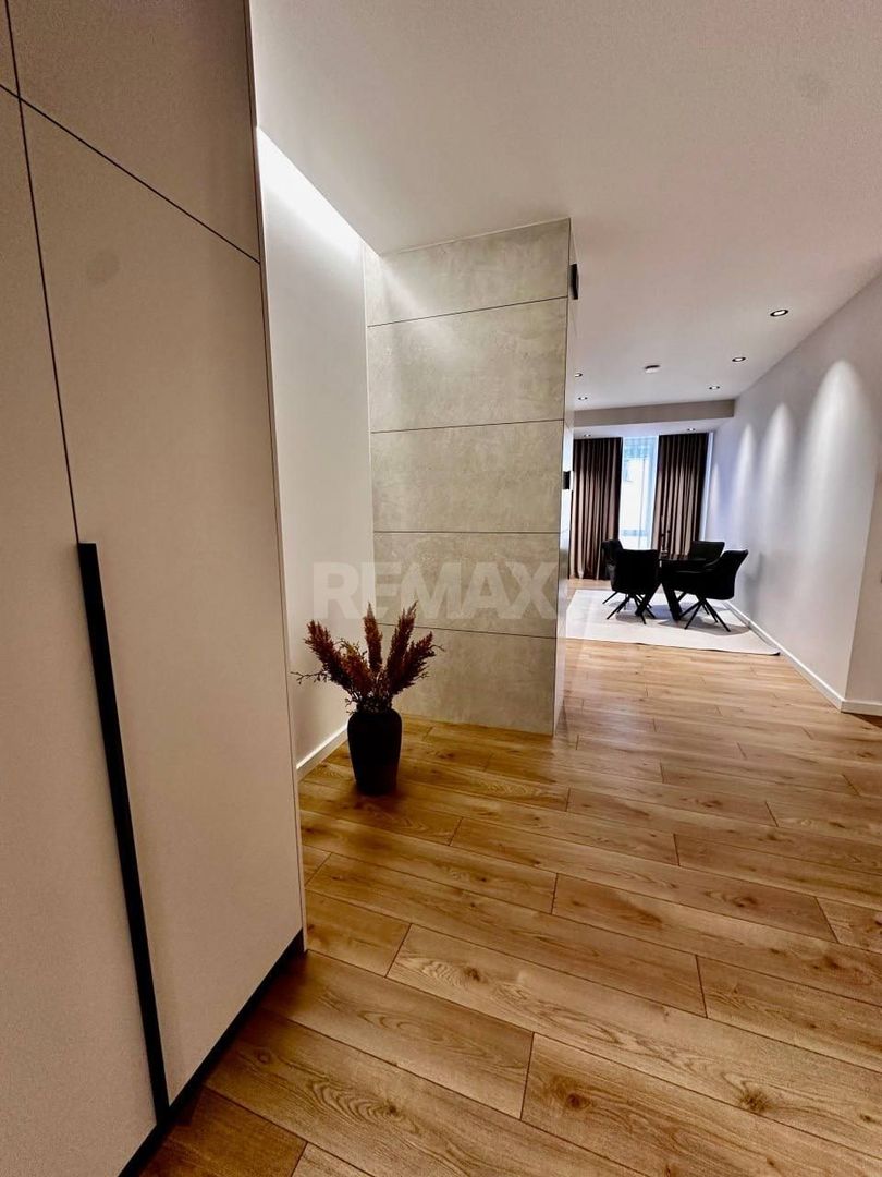 Apartament în chirie în inima Chișinăului - Poză 3