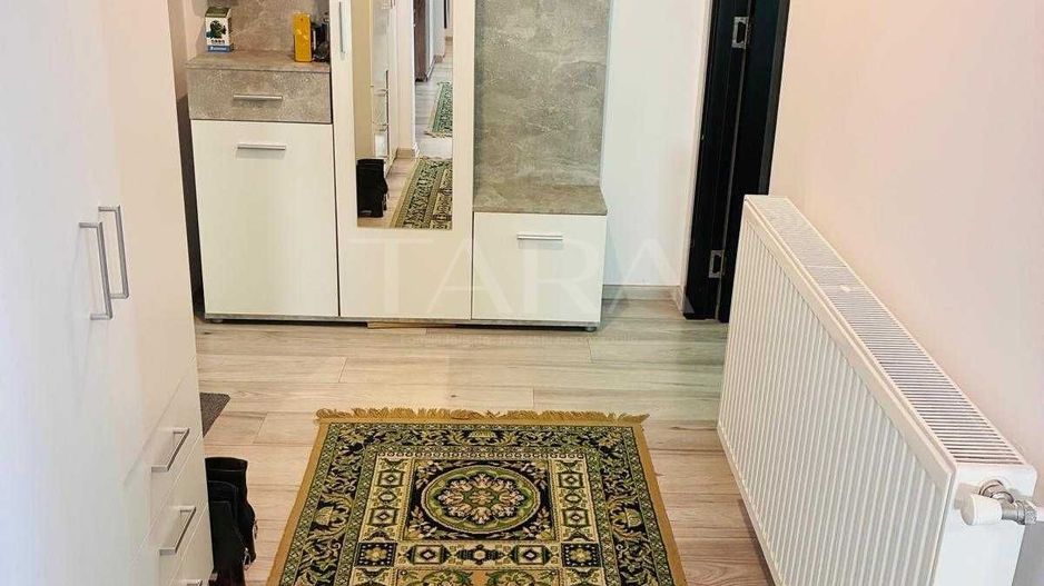 Apartament cu 3 camere și garaj subteran, Floresti, imobil 2019. - Poză 3