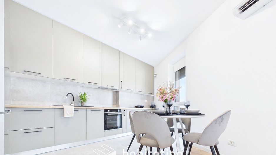 Apartament cu vedere spectaculoasă, prima închiriere,  Nord One - Poză 10