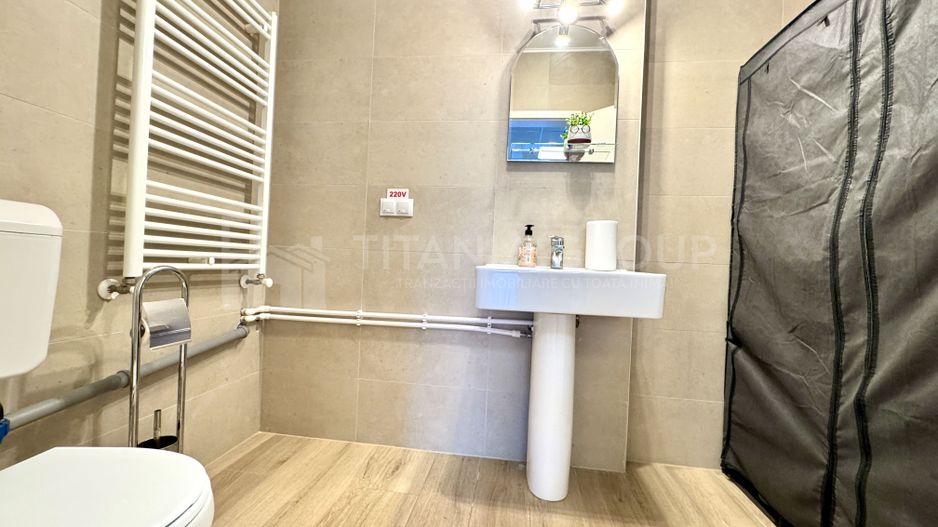 Spațiu comercial Kasper Coresi 100 mp, terasă 35mp - Poză 8