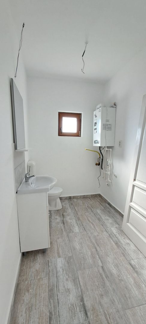 Dragomiresti Deal, casa finalizata, 4 camere, teren 436 mp, utilitati - Poză 10