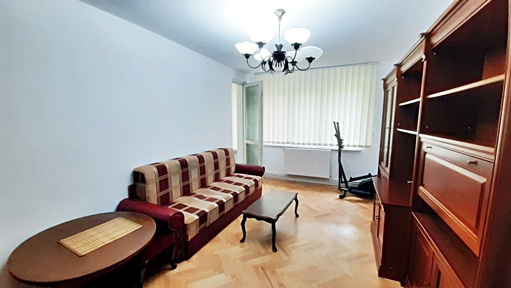B-dul Victoriei apartament cu 3 camere,  zona foarte linistita, 90000 euro - Poză 3