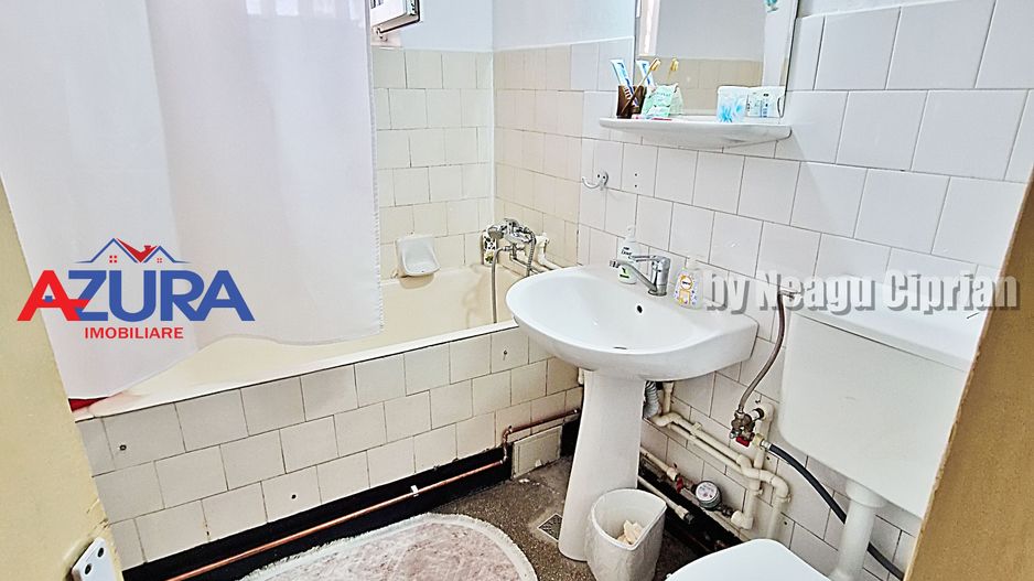 AZURA Imobiliare - Apartament 2 Camere, et. 3/4, Central, Expo Parc - Poză 6