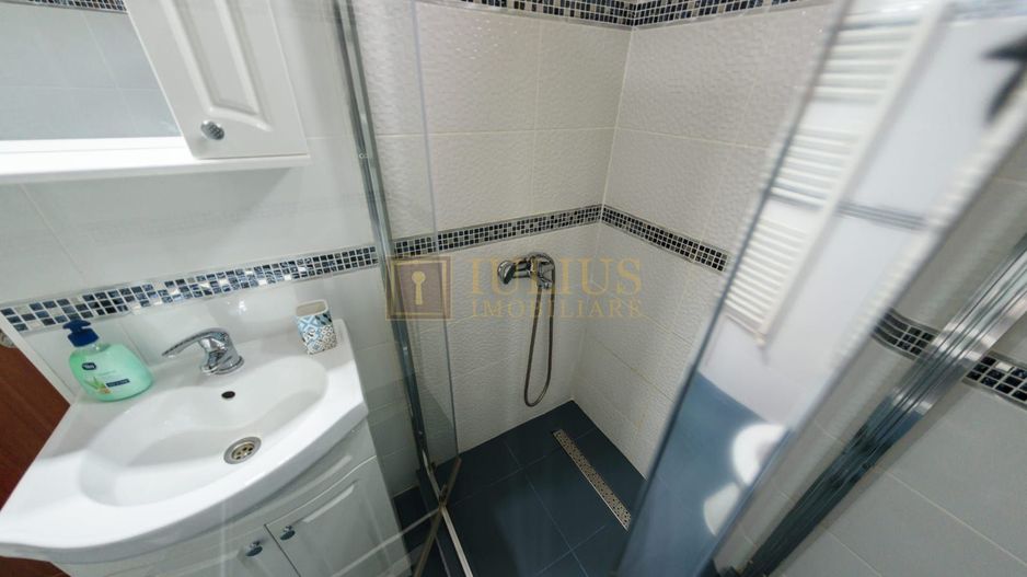 Piata Unirii|, apartament lux| cladire istorica| centrala proprie| 04.10.26 - Poză 12