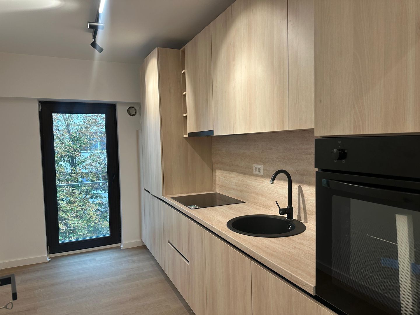 Apartament 3 camere de inchiriat Victoriei - Poză 6