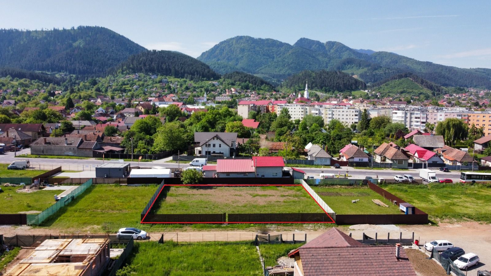 Teren intravilan 1108 mp Sacele, jud. Brasov - Poză 5