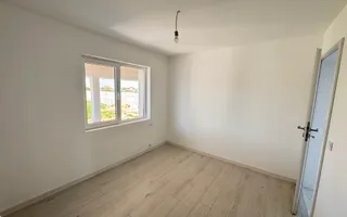 Bucovăț -Casa Individuală-Disponibilă Imediat - Poză 14
