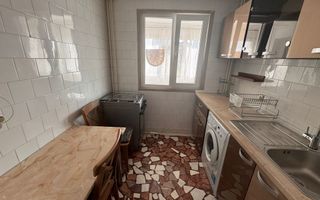 Costin Georgian Chisinau 2 camere 5/8 42 mp - Poză 5