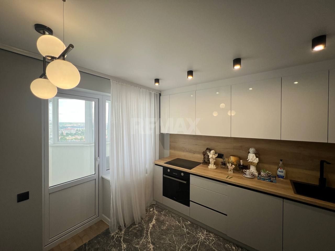 Apartament  cu 1 Cameră + Living pe Bd. Dacia, Botanica - Poză 1