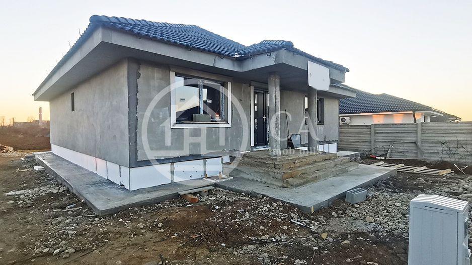 Casa de vanzare cu 4 camere in Oncea, Oradea - Poză 1