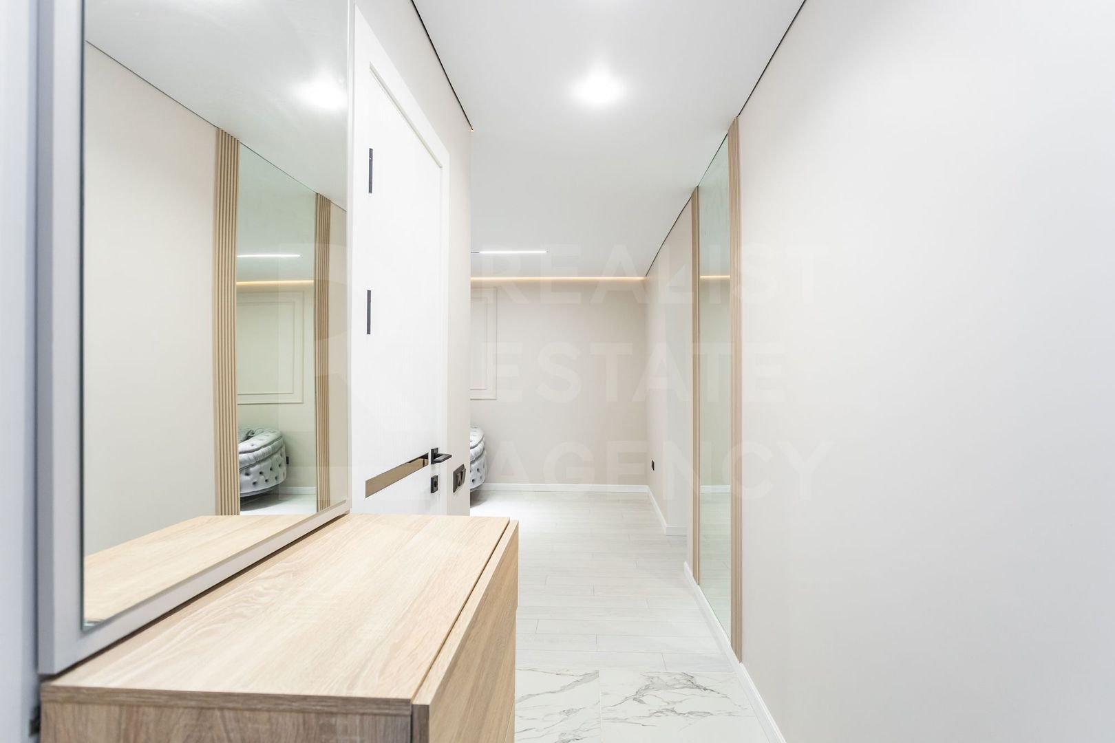 Vânzare apartament, 2 camere, str. Miron Costin , Rîșcani - Poză 6