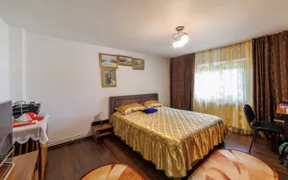 Casă cu teren de 634 mp și beci | Calea Câmpulung, Pitești - Poză 11