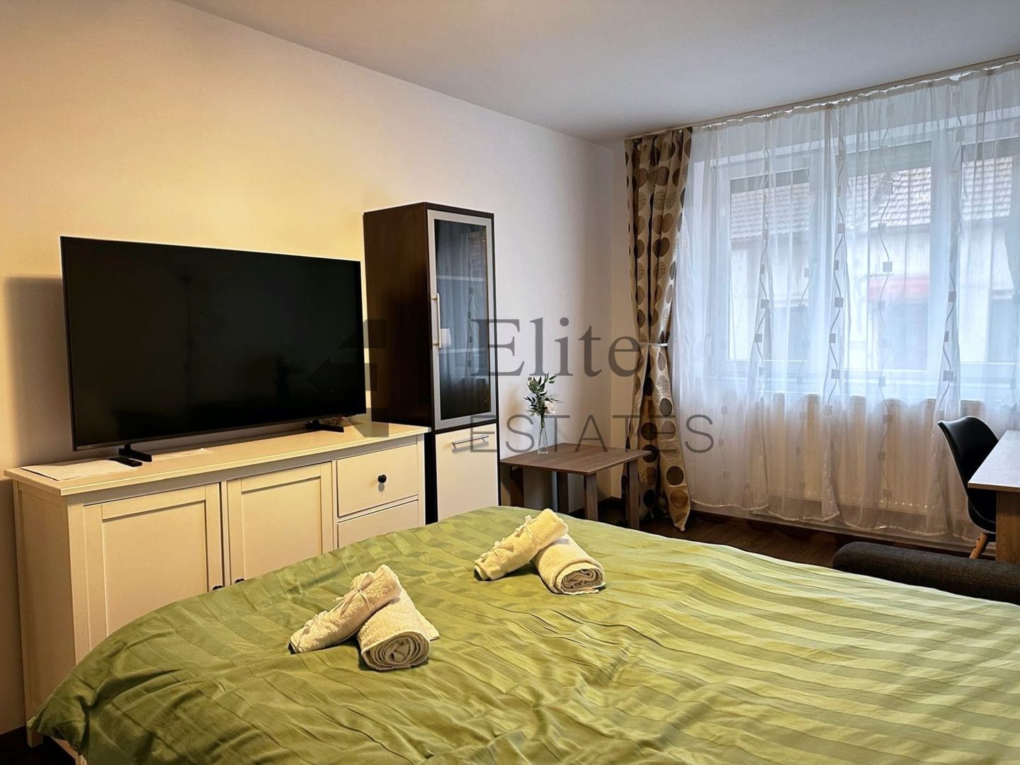 Apartament 2 camere decomandate ultracentral in Oradea - Poză 6