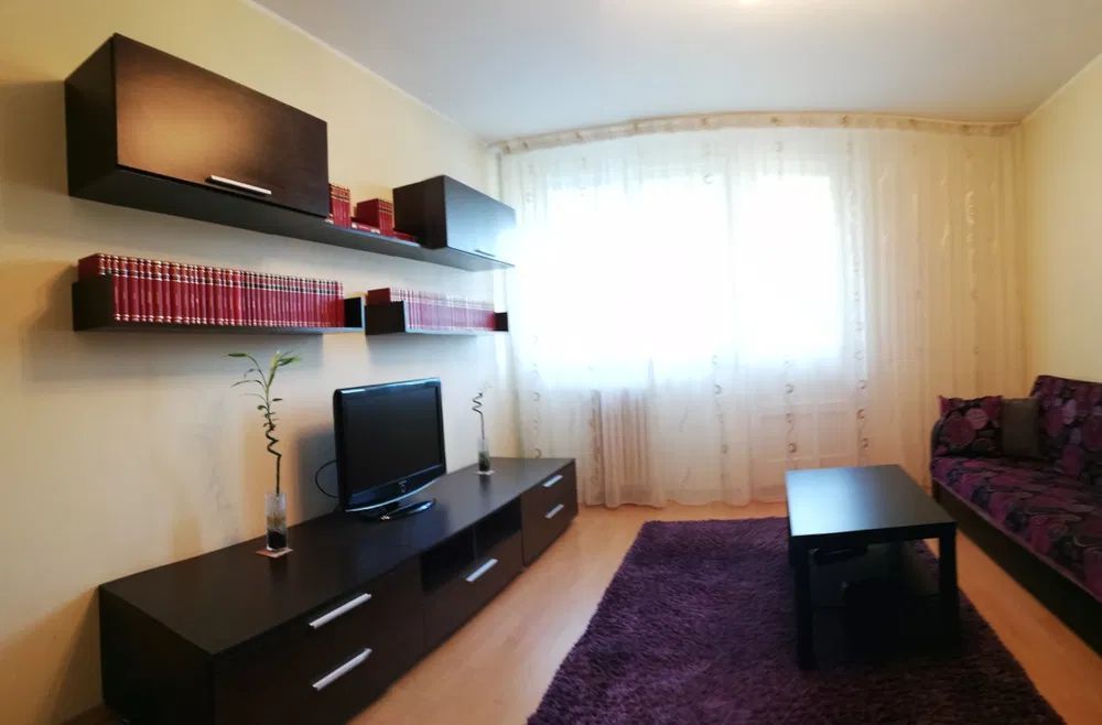 AP. 2 CAMERE- DRUMUL TABEREI, BUCATARIE INCHISA, METROU 2 MINUTE - Poză 1