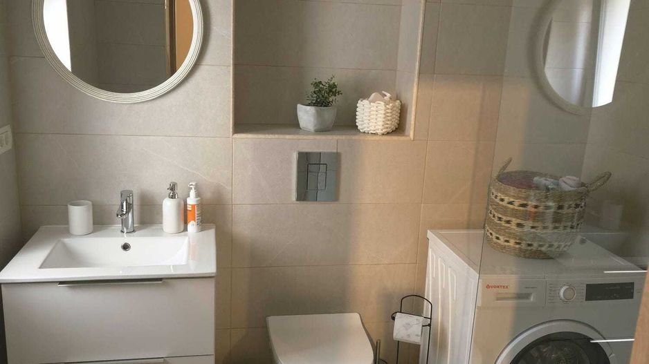 De Inchiriat  Garsoniera/Casa cu 1 camera Unirii - Constitutiei sect 4 - Poză 4