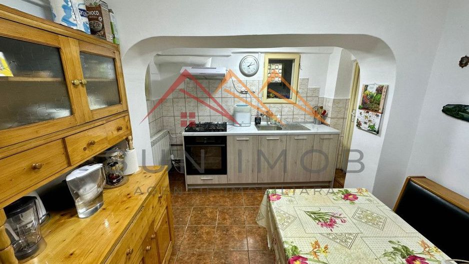 Casa 3 camere, central, mobilata, utilata, Campina, Prahova - Poză 5