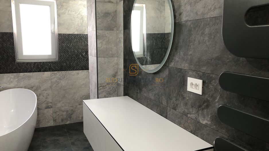 Apartament 3 camere, terasa 60 mp, 2 bai, parcare subterana inclusa - Poză 13