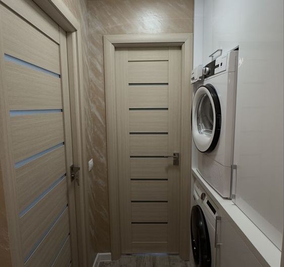 Apartament 2 camere  Micro 19,renovat i mobilat complet - Poză 4