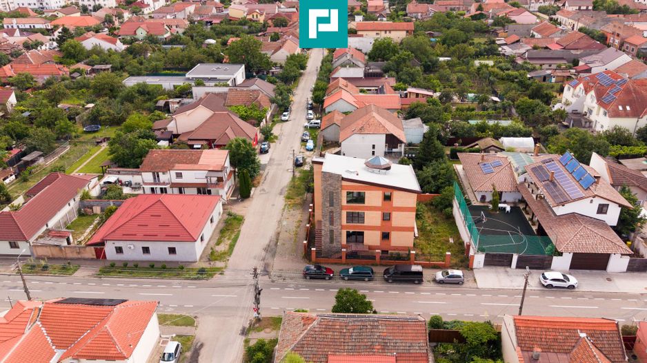Clădire comercială în zona Grădiște - Poză 40