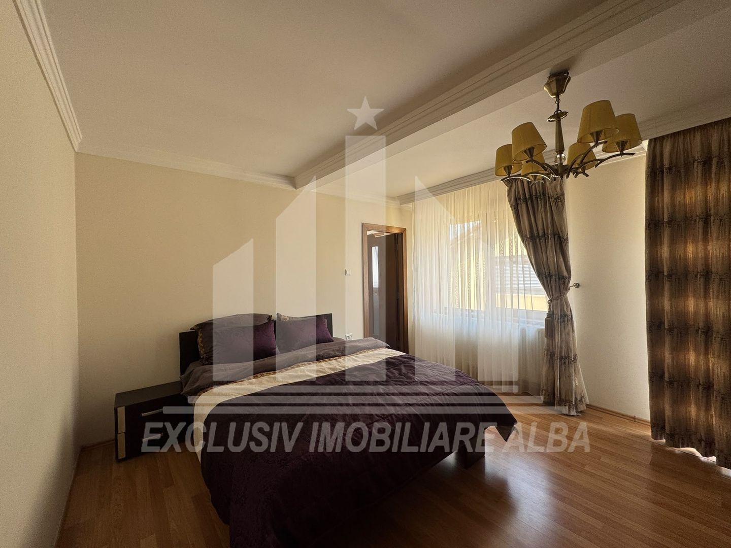 Casa individuala | Piscina | 250 mp | 1759 mp teren | Micesti - Poză 9