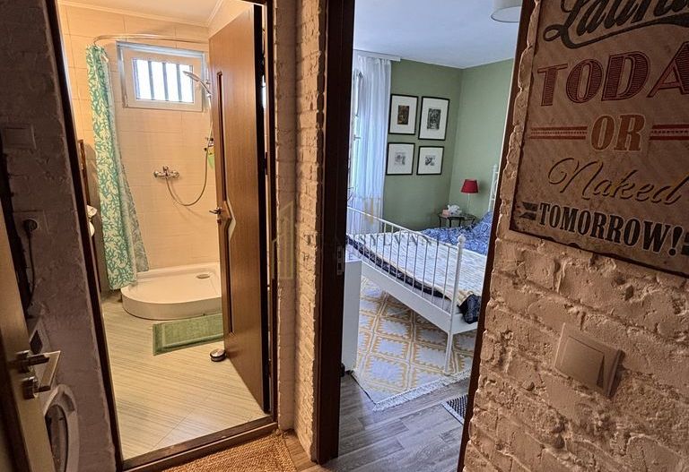 Apartament 2 camere, decomandat - Poză 9