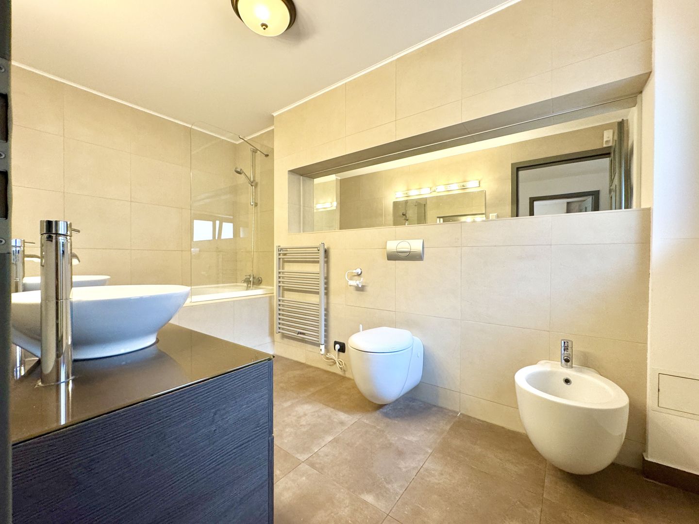 Apartament 3 camere, elegant si spațios, in Piața Unirii - Poză 24