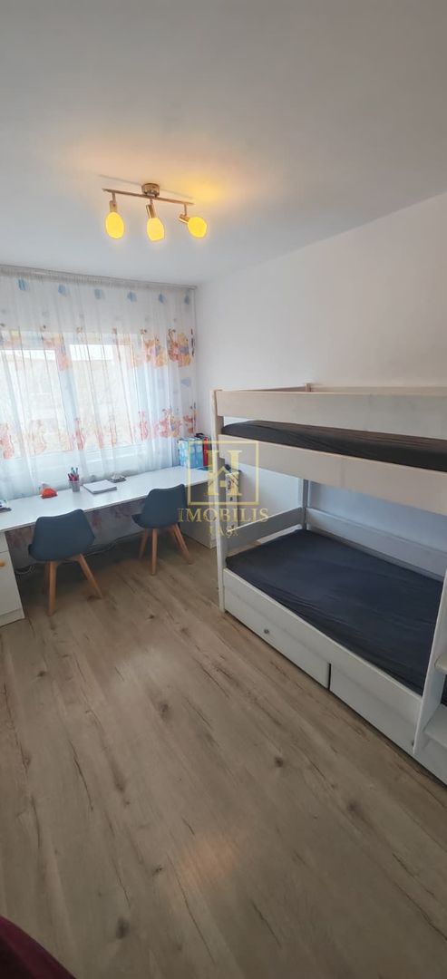 Apartament renovat 3 camere Dec 72 mp Dacia 131999 euro - Poză 5