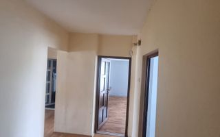 Apartament de inchiriat cu 4 Camere/ 110mp / Decomandat / Etaj 3/ Nicolina - Cug - Poză 3