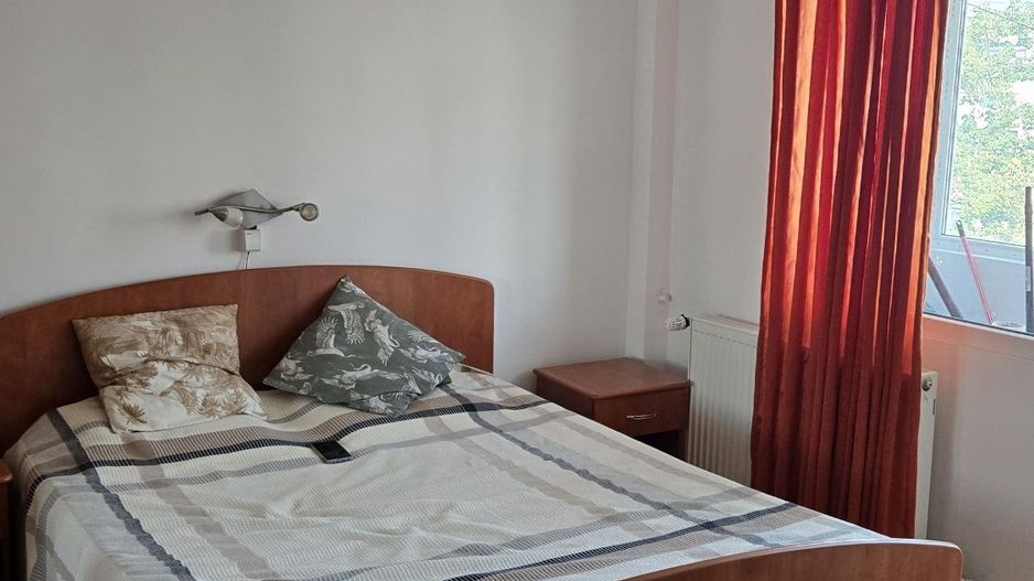 Apartament 3 camere de închiriat – Valea Ialomiței - Poză 1