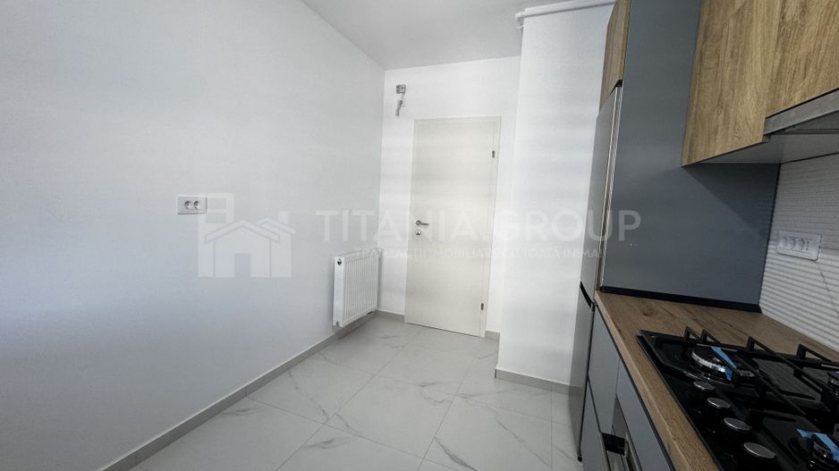 Apartament nemobilat, 3 camere, 2 băi, parcare, boxă, Casa Nobel Coresi - Poză 3