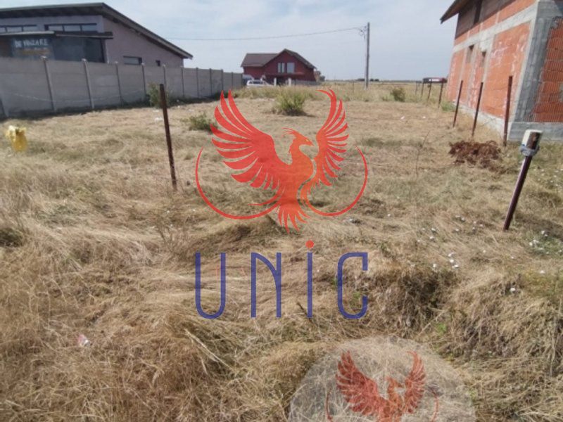 Teren perfect pentru viitoarea ta Casa! - Poză 1