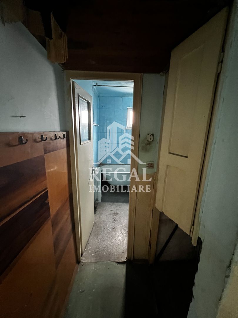 Apartament 2 camere, decomandat – Micro 7, str. Eliberării - Poză 3