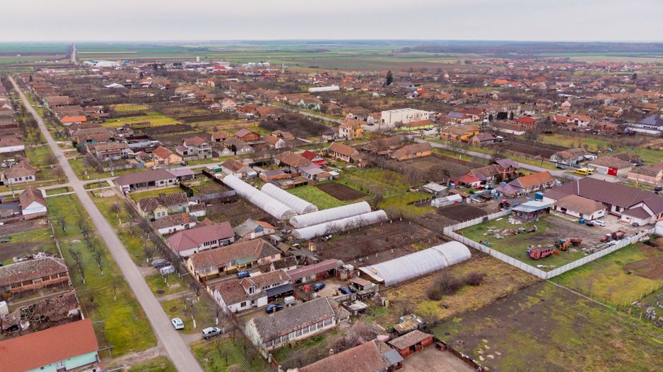 Casă bătrânească cu teren în Felnac - Poză 8