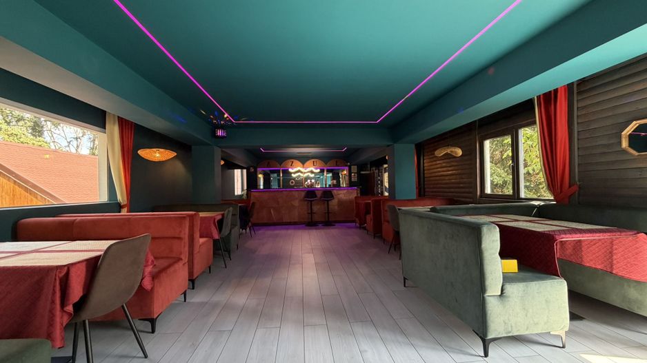 Afacere la cheie pe Strandul Neptun: restaurant, terasa, sala de evenimente - Poză 12