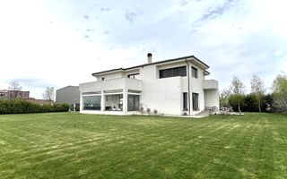 Proprietate deosebita suprafete generoase 580 mp teren 2076 mp - Poză 20