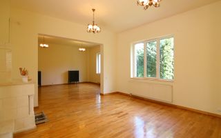 Casa individuala situata la 2 minute de Parcul Engels ! - Poză 13