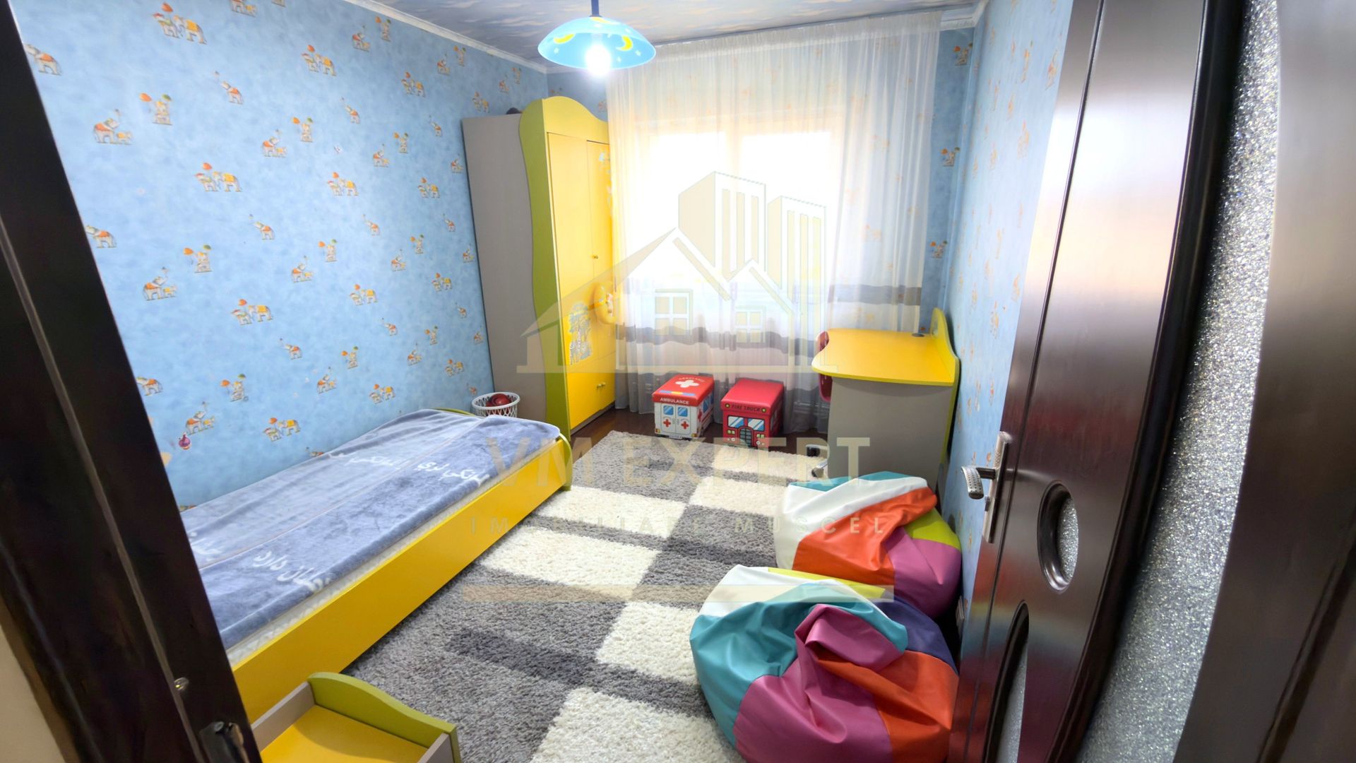 APARTAMENT 3 CAMERE DECOMANDAT ETAJ 4 GRUI CAMPULUNG - Poză 3
