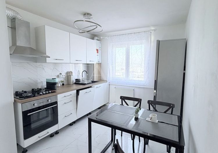 Apartament cu 3 camere de vânzare în zona Manastur. - Poză 5