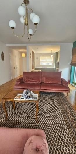 Vilă de colț 5 camere | New Point Villas | Curte 120 mp - Poză 1