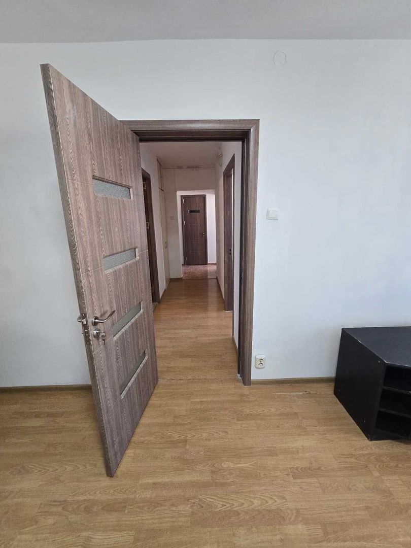 Inchiriere 2 Camere Vitan - Olimpia Decomandat, Renovat, Pet friendly - Poză 7