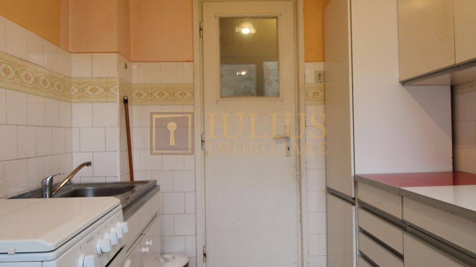 Ultracentral, 2 camere, centrala proprie. - Poză 12