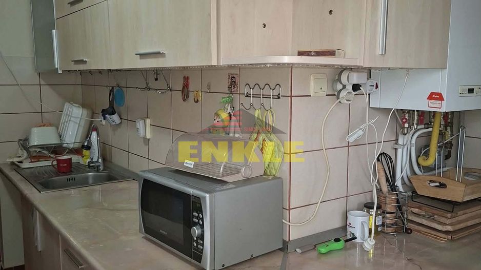 De inchiriat apartament cu 3 camere, zona Bulevard - Poză 3