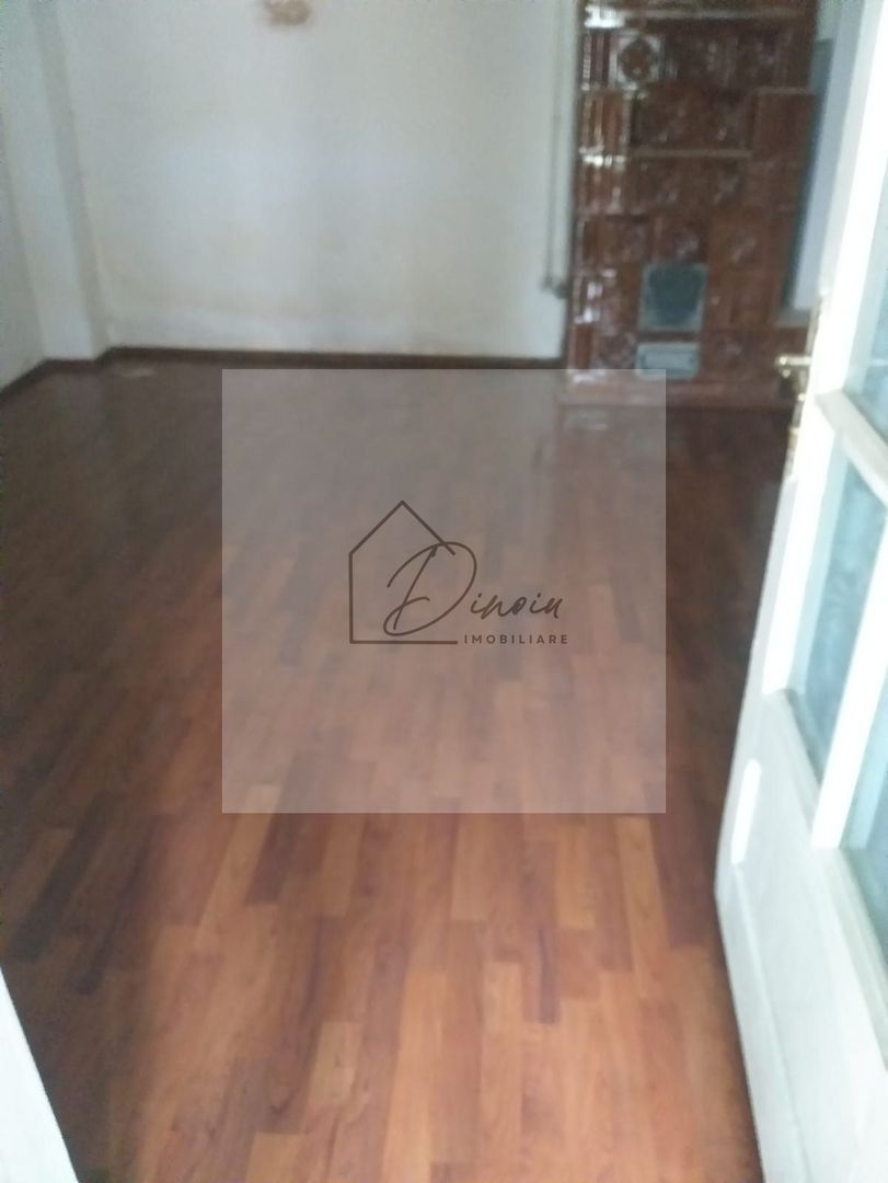 Busteni Casa 5camere si teren 494mp Castelul Cantacuzino langa padure - Poză 18