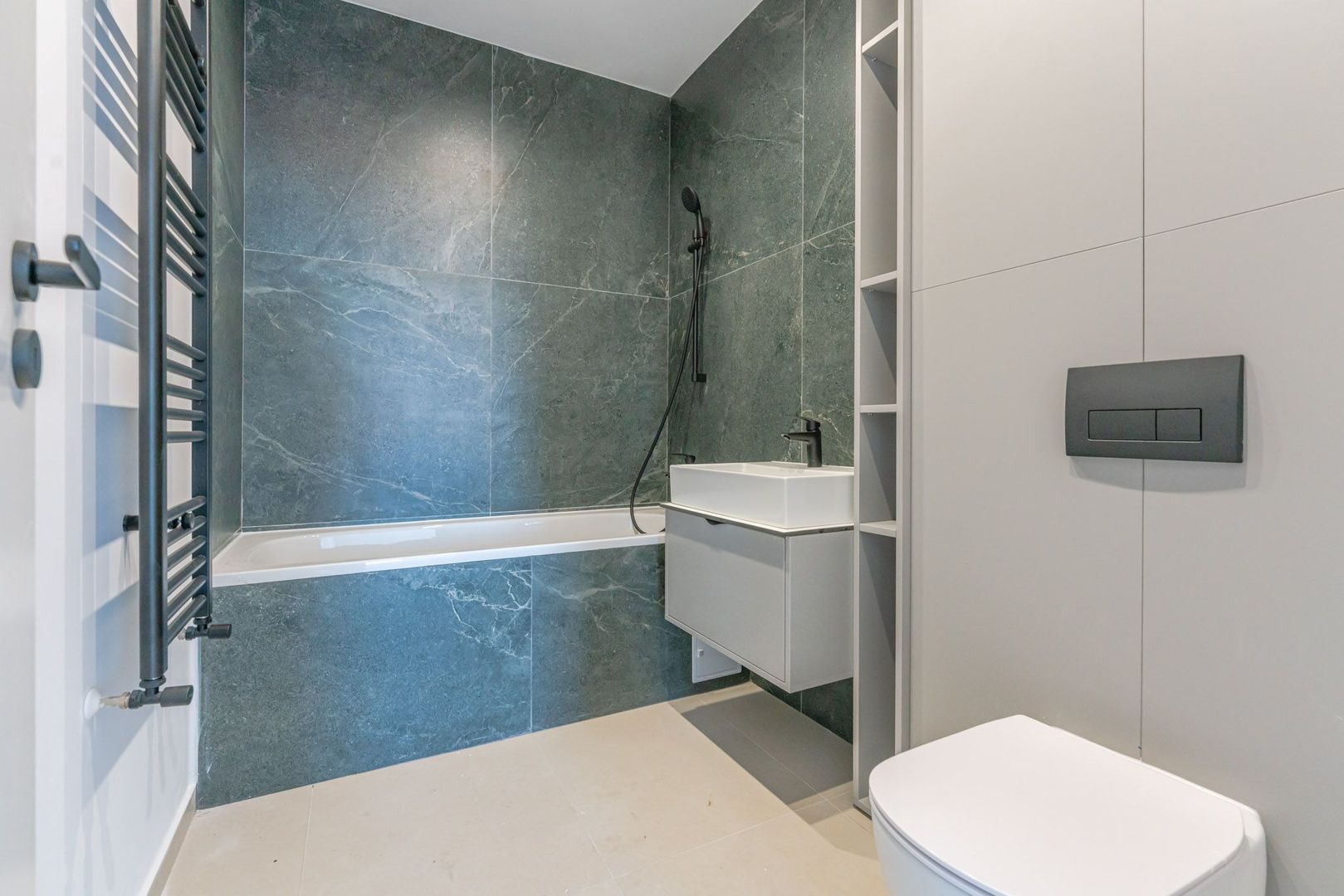 Studio Bartolomeu | 43 mp + Balcon 10 mp | Etaj 5/8 | Sală Polivalentă - Poză 8